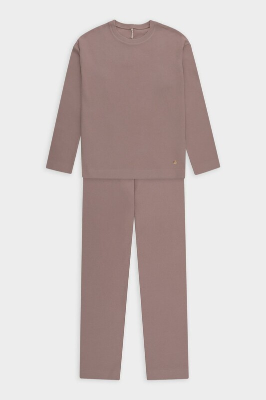 ������ ���